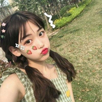 女孩的灵缇犬